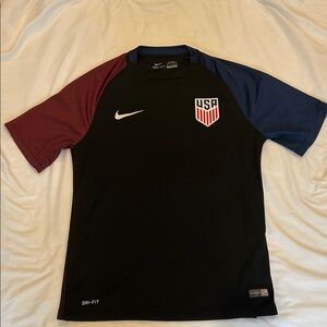 Men USMNT Jersey, Size M